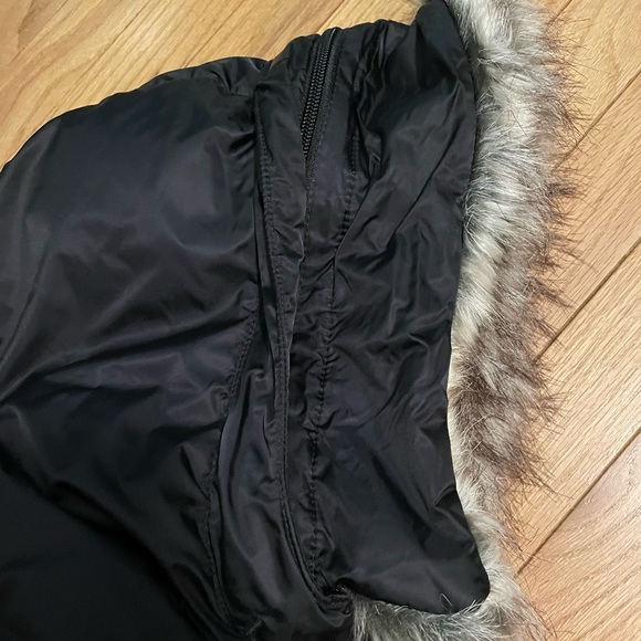 Womans north face puffer jacket - Picture 11 of 12